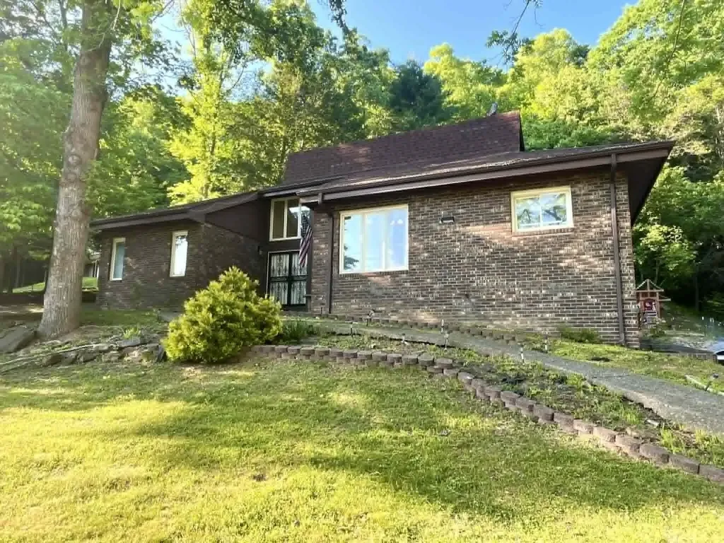 744 Woodland Hills Harlan KY 40831