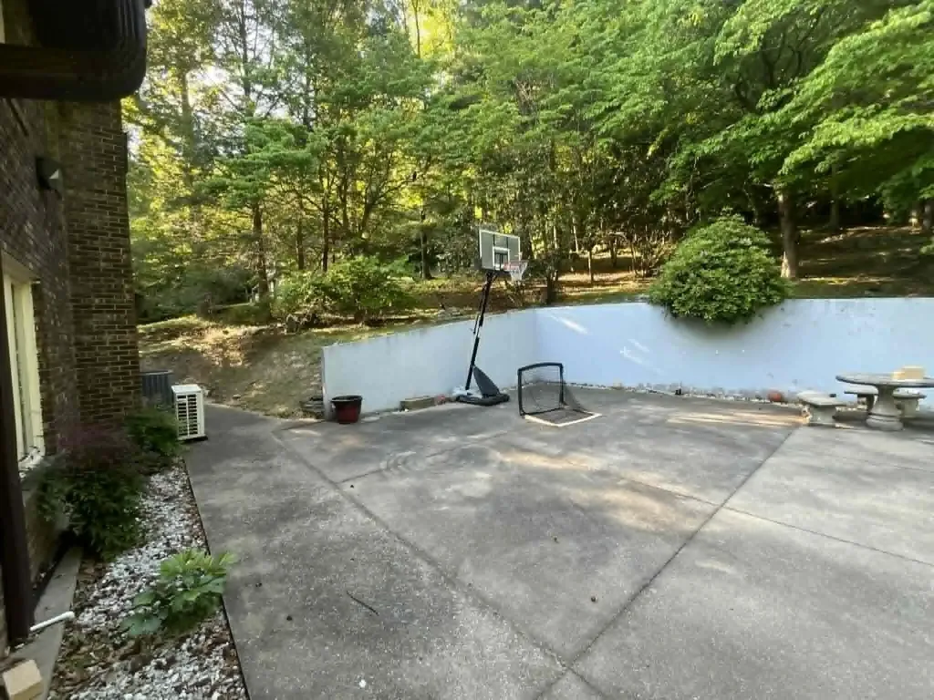 744 Woodland Hills Harlan KY 40831