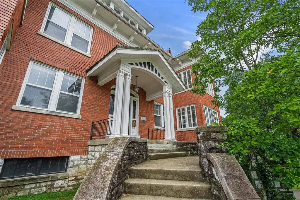 506 Steele Street Frankfort KY 40601
