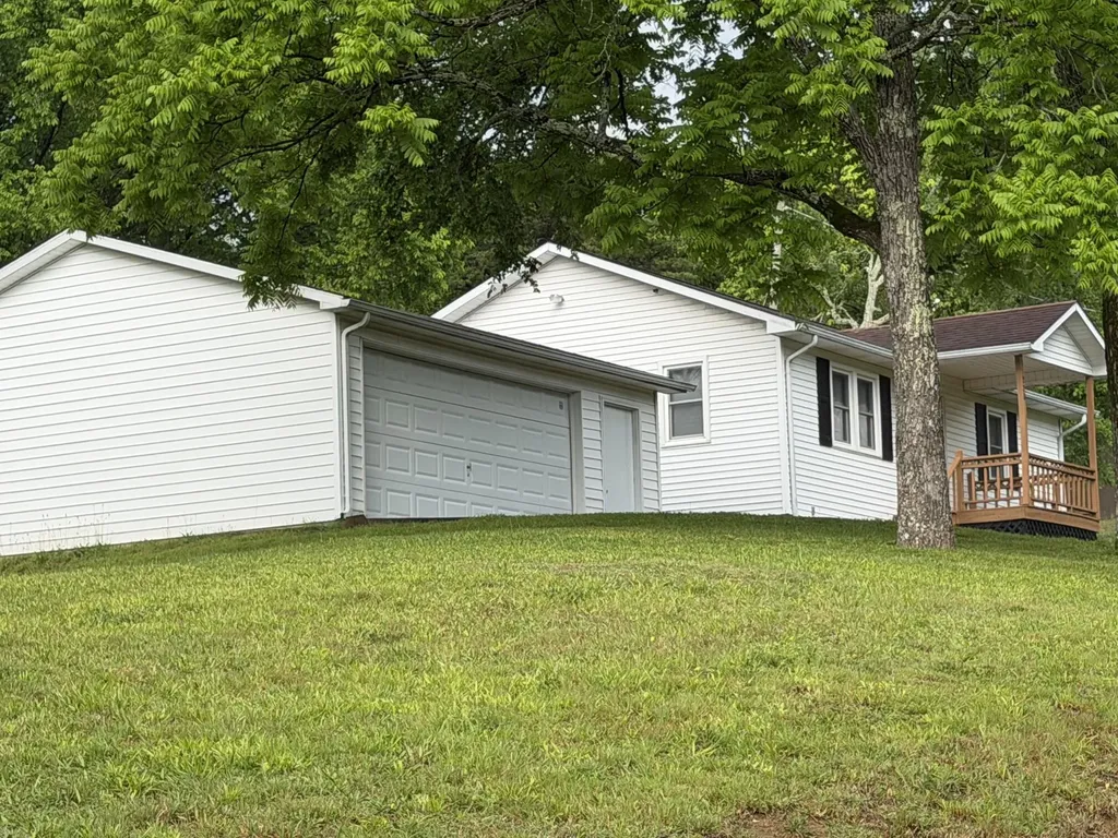 220 Webster Spradlin Road Monticello KY 42633