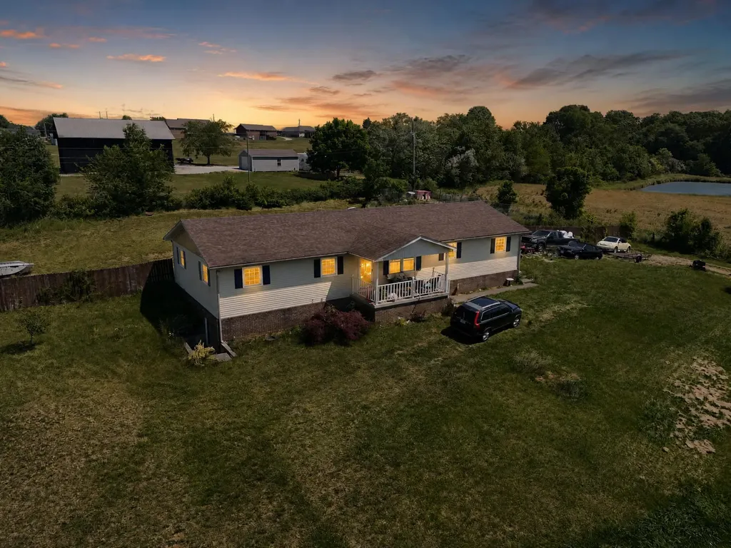 530 Heaton Ford Road Science Hill KY 42553
