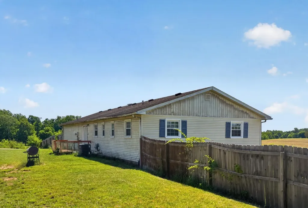 530 Heaton Ford Road Science Hill KY 42553
