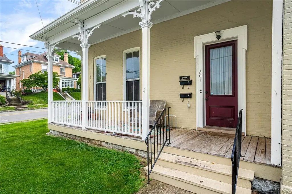 201-203 W Campbell Street Frankfort KY 40601