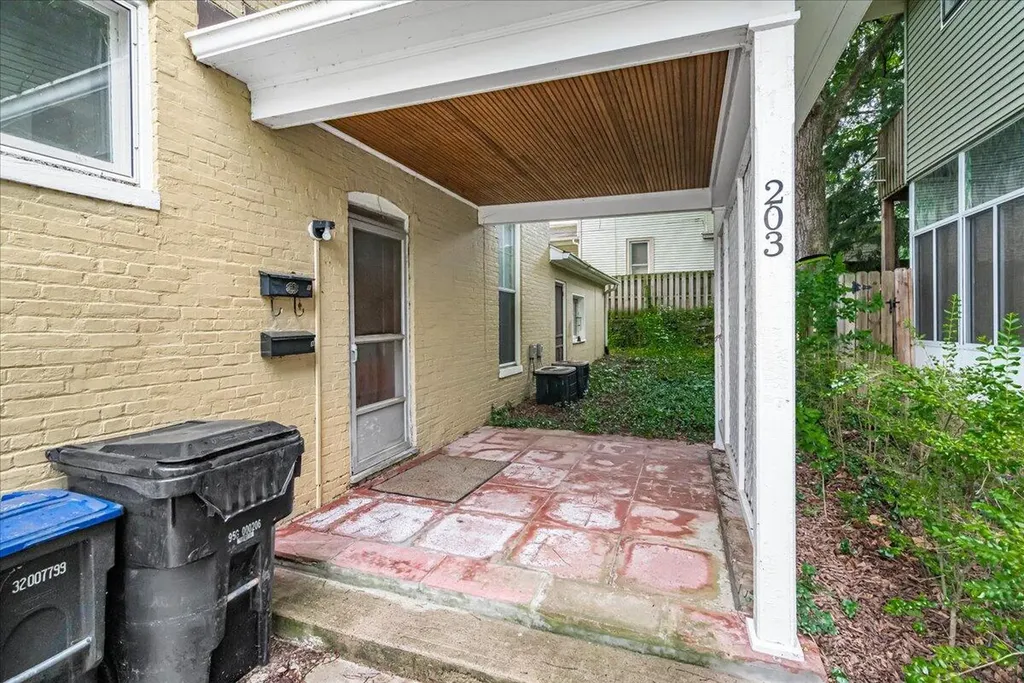 201-203 W Campbell Street Frankfort KY 40601
