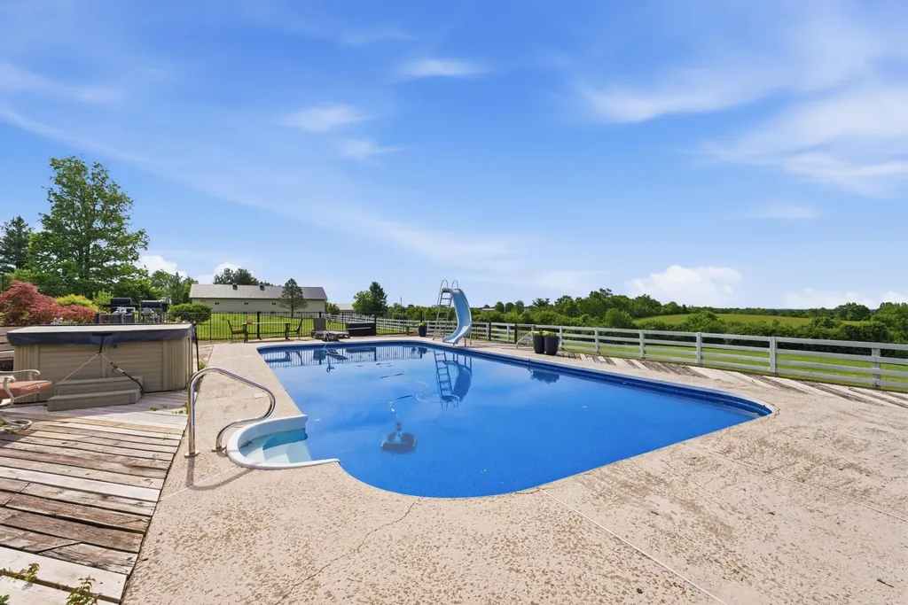 3166 Colby Road Winchester KY 40391