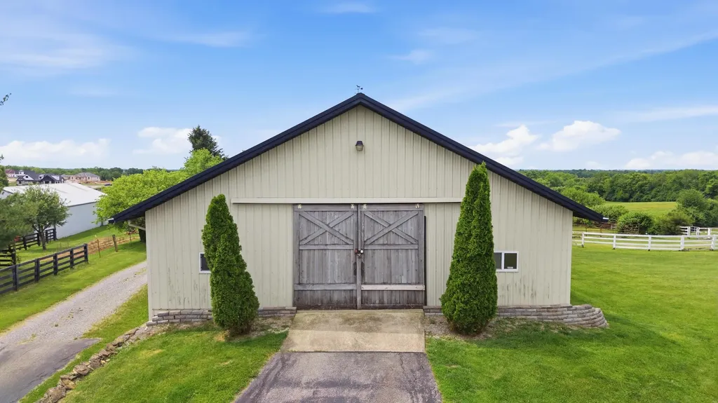 3166 Colby Road Winchester KY 40391
