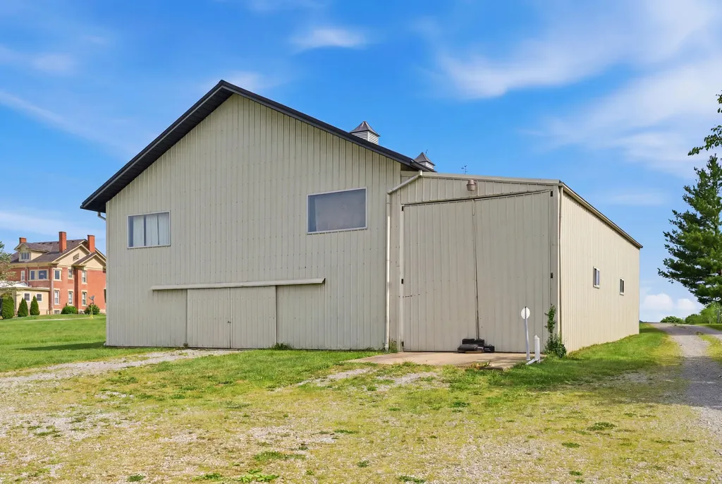 3166 Colby Road Winchester KY 40391
