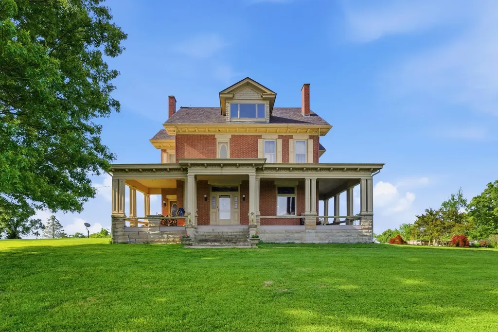 3166 Colby Road Winchester KY 40391