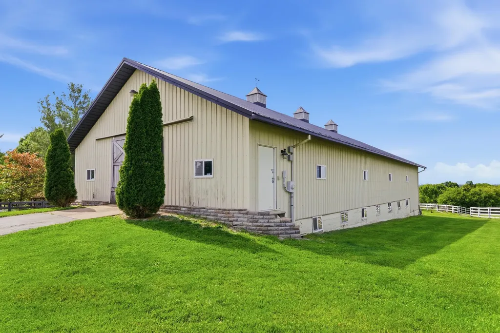 3166 Colby Road Winchester KY 40391