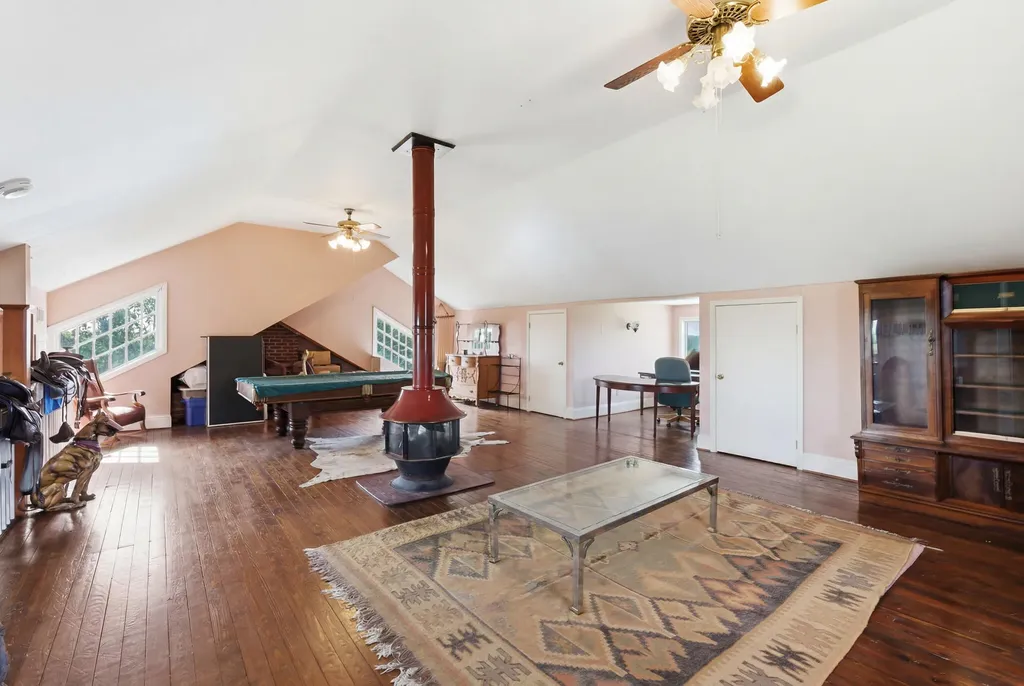 3166 Colby Road Winchester KY 40391