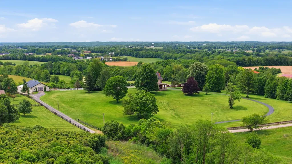 3166 Colby Road Winchester KY 40391