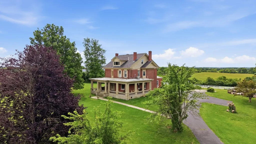 3166 Colby Road Winchester KY 40391