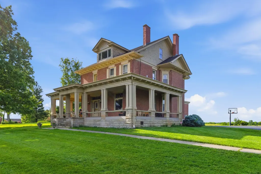 3166 Colby Road Winchester KY 40391