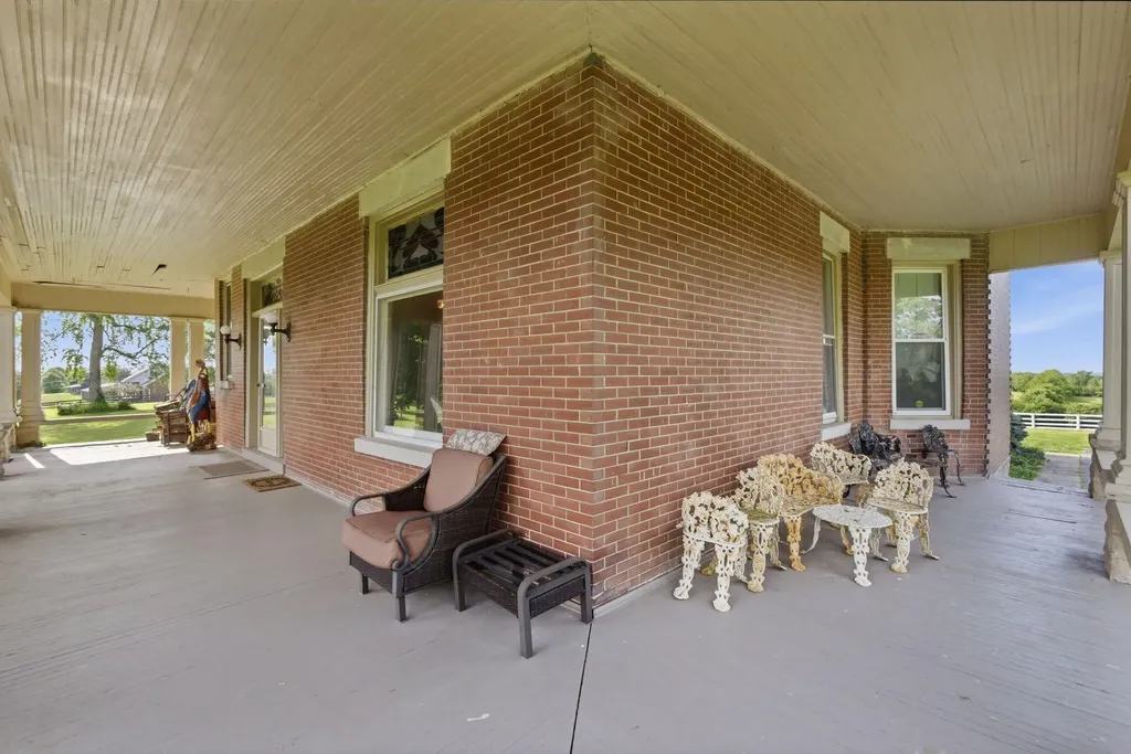3166 Colby Road Winchester KY 40391
