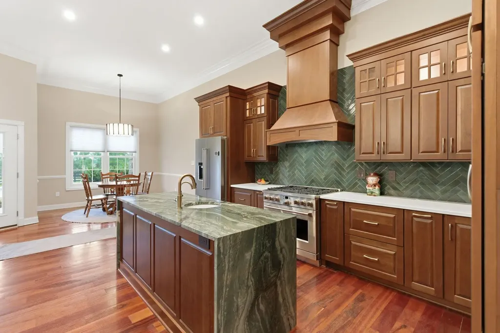 305 Crestridge Trail Nicholasville KY 40356
