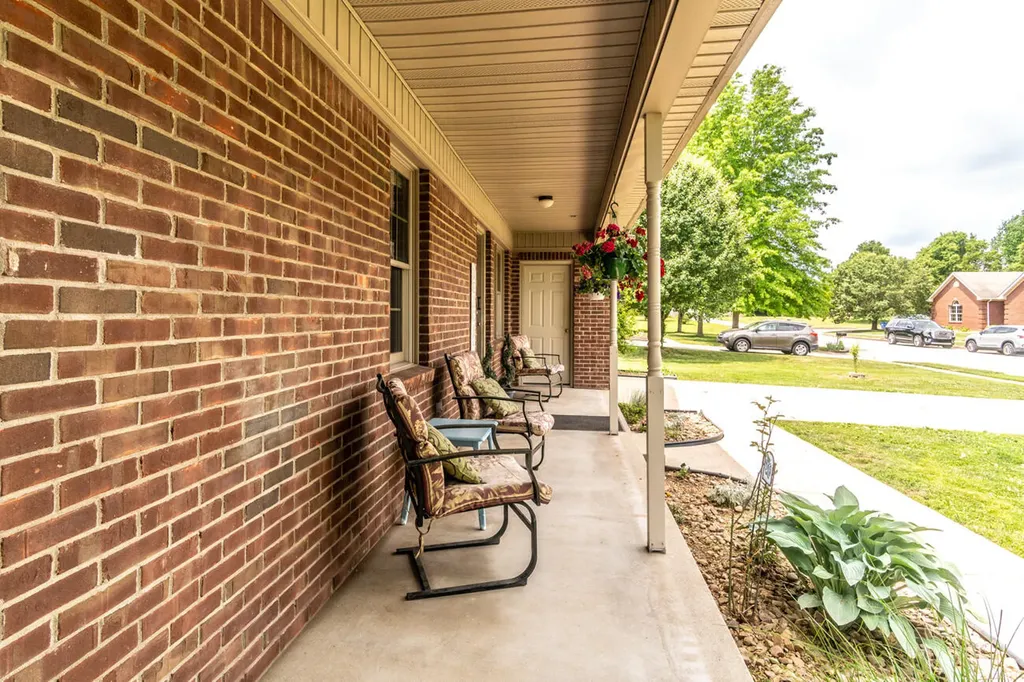 128 S Cumberland Street Berea KY 40403