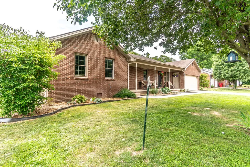 128 S Cumberland Street Berea KY 40403