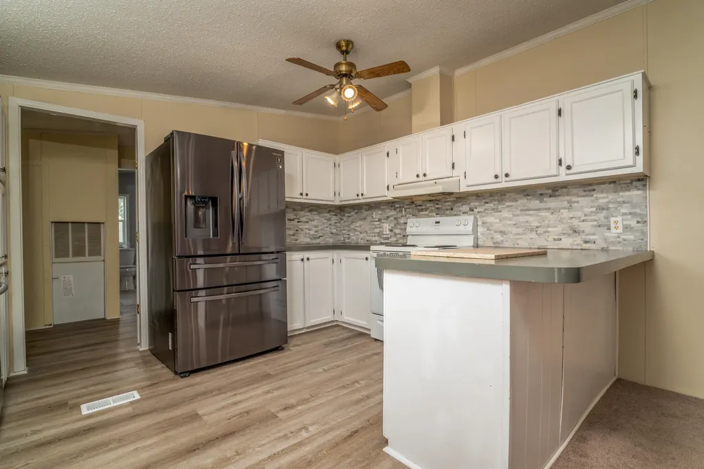 1014 Peasticks Road Owingsville KY 40360