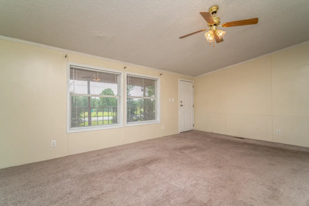 1014 Peasticks Road Owingsville KY 40360