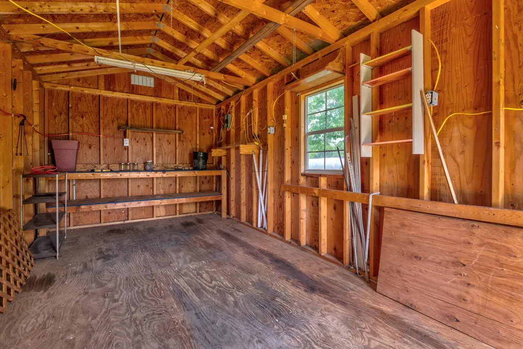 1014 Peasticks Road Owingsville KY 40360