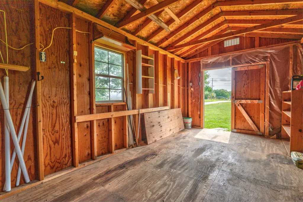 1014 Peasticks Road Owingsville KY 40360