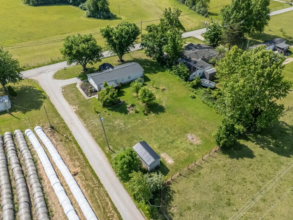 1014 Peasticks Road Owingsville KY 40360
