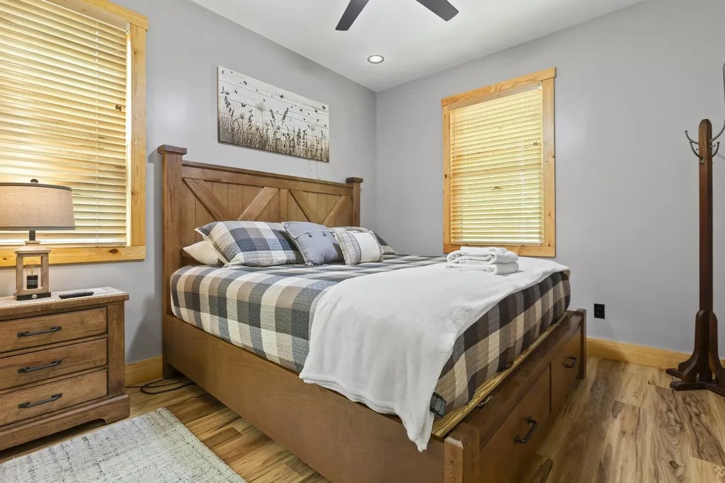 47 Wolfe Lake Spur Road Campton KY 41301