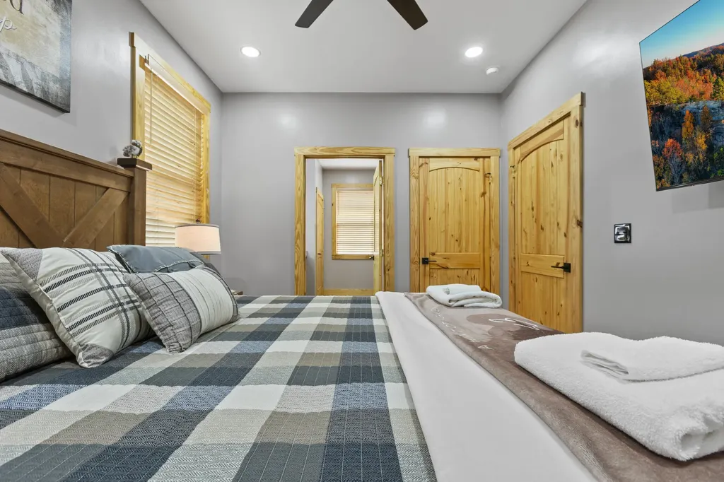 47 Wolfe Lake Spur Road Campton KY 41301