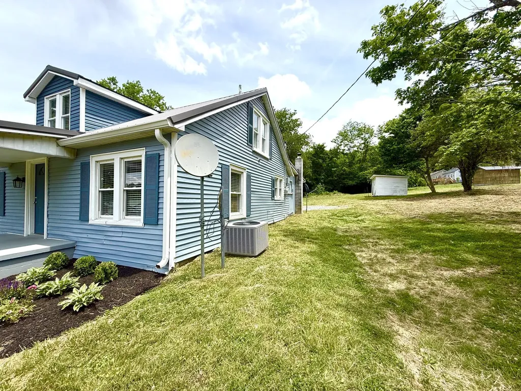 80 Church Road Parksville KY 40464