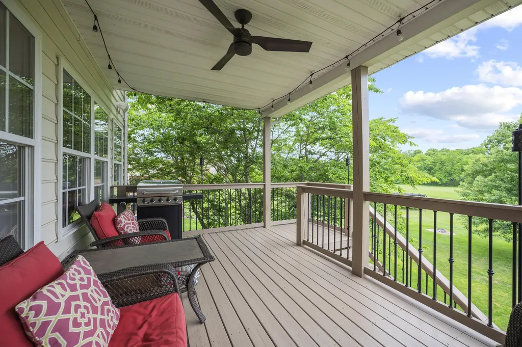 137 Inverness Drive Georgetown KY 40324
