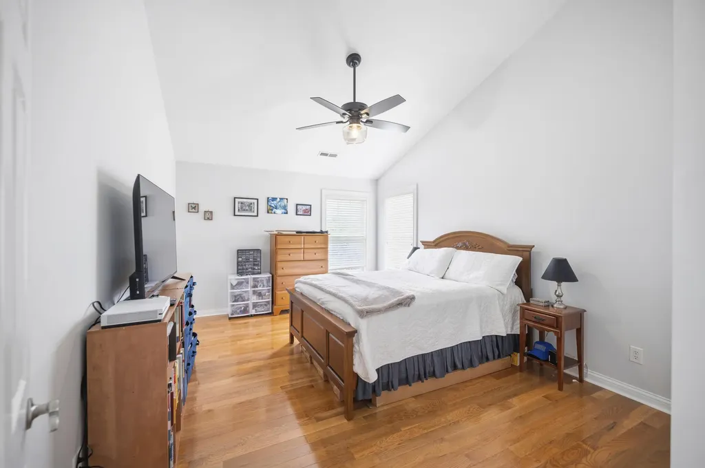 137 Inverness Drive Georgetown KY 40324