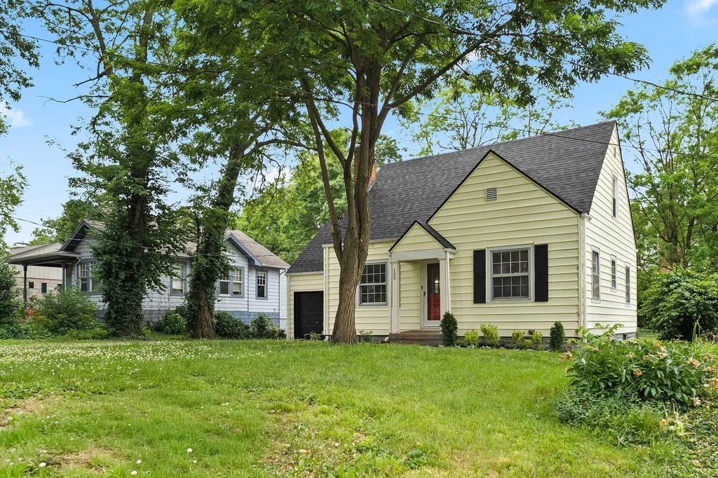 129 Delmont Drive Lexington KY 40504