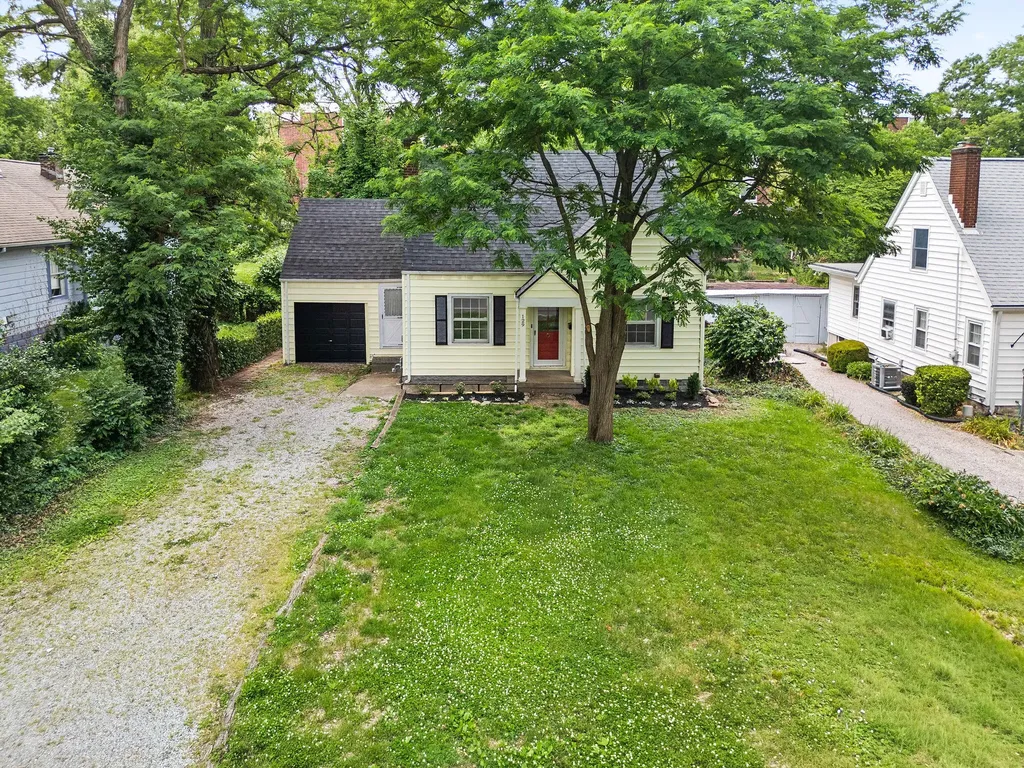 129 Delmont Drive Lexington KY 40504