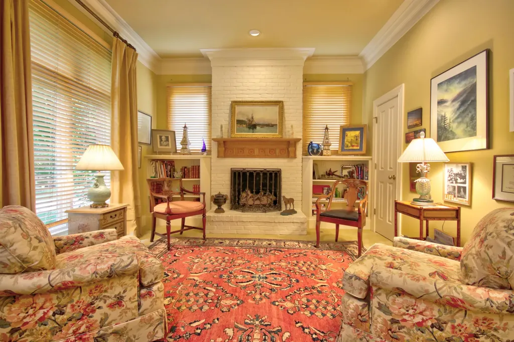 1815 Saint Ives Circle Lexington KY 40502