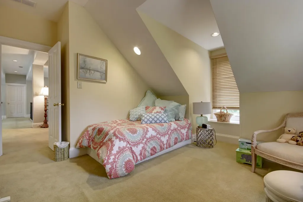 1815 Saint Ives Circle Lexington KY 40502