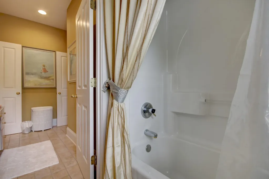 1815 Saint Ives Circle Lexington KY 40502