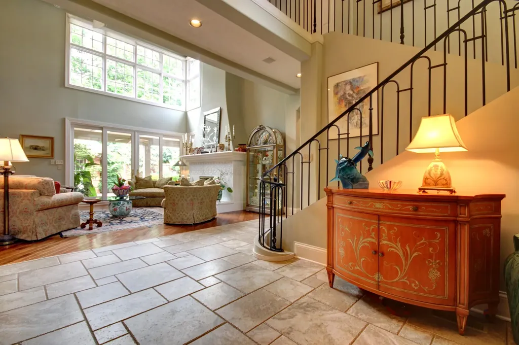 1815 Saint Ives Circle Lexington KY 40502