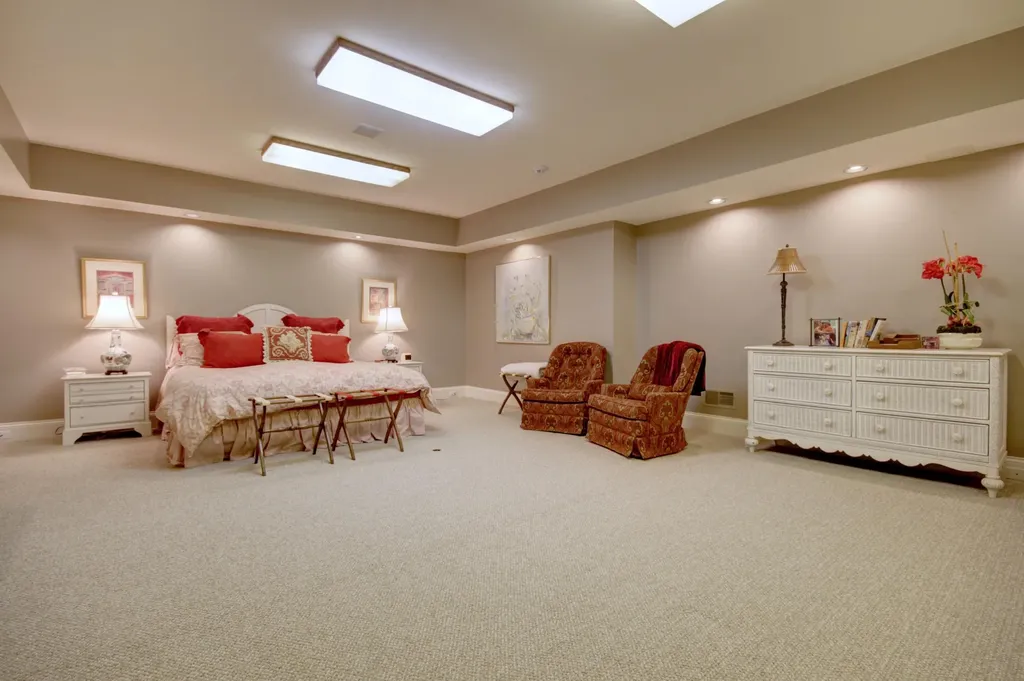 1815 Saint Ives Circle Lexington KY 40502