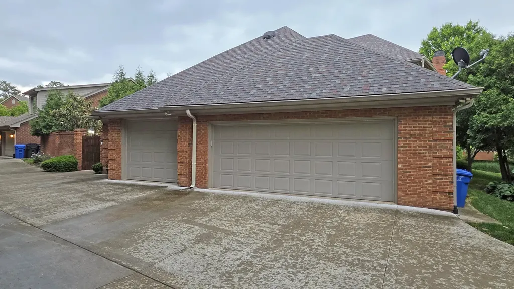 1815 Saint Ives Circle Lexington KY 40502