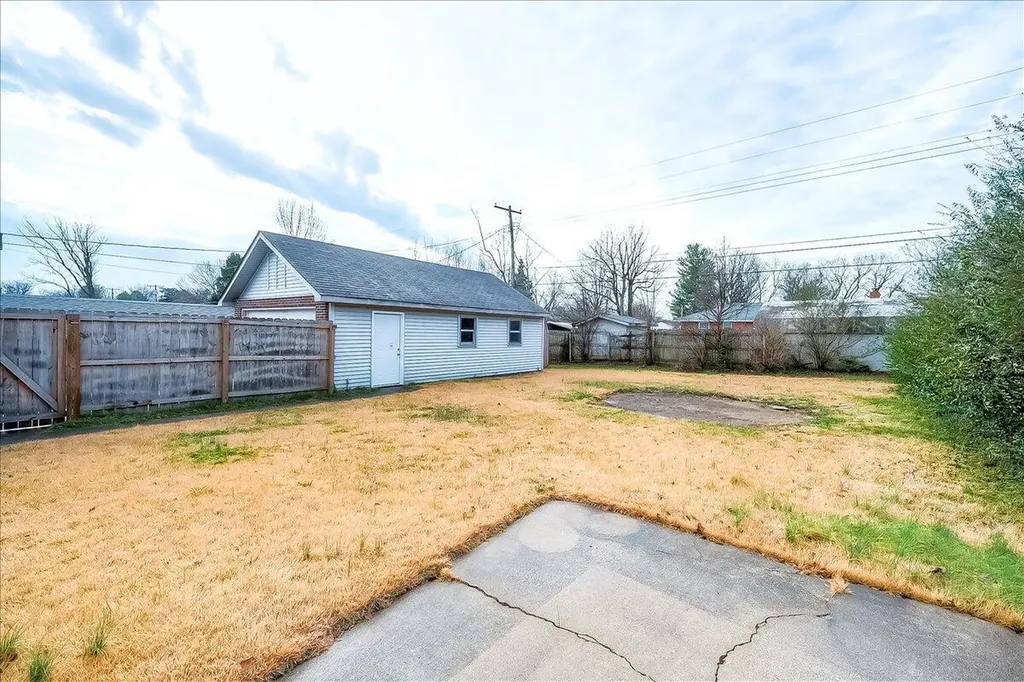 606 Freeman Drive Lexington KY 40505