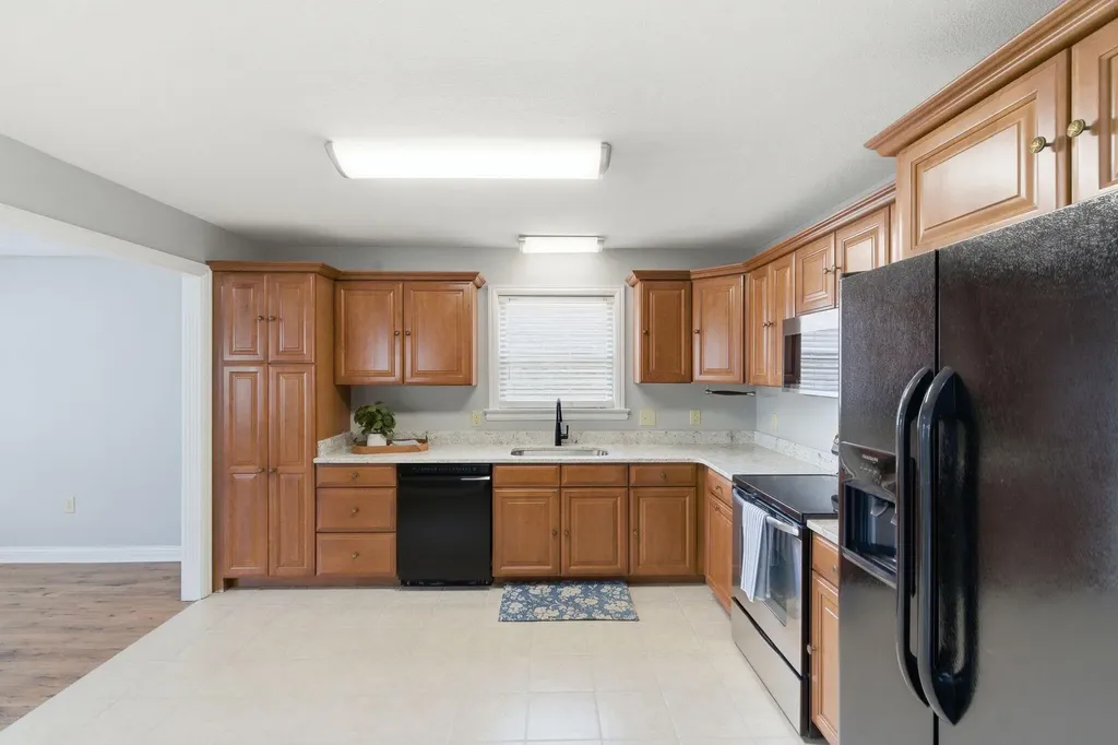 146 Ashton Drive Lexington KY 40505