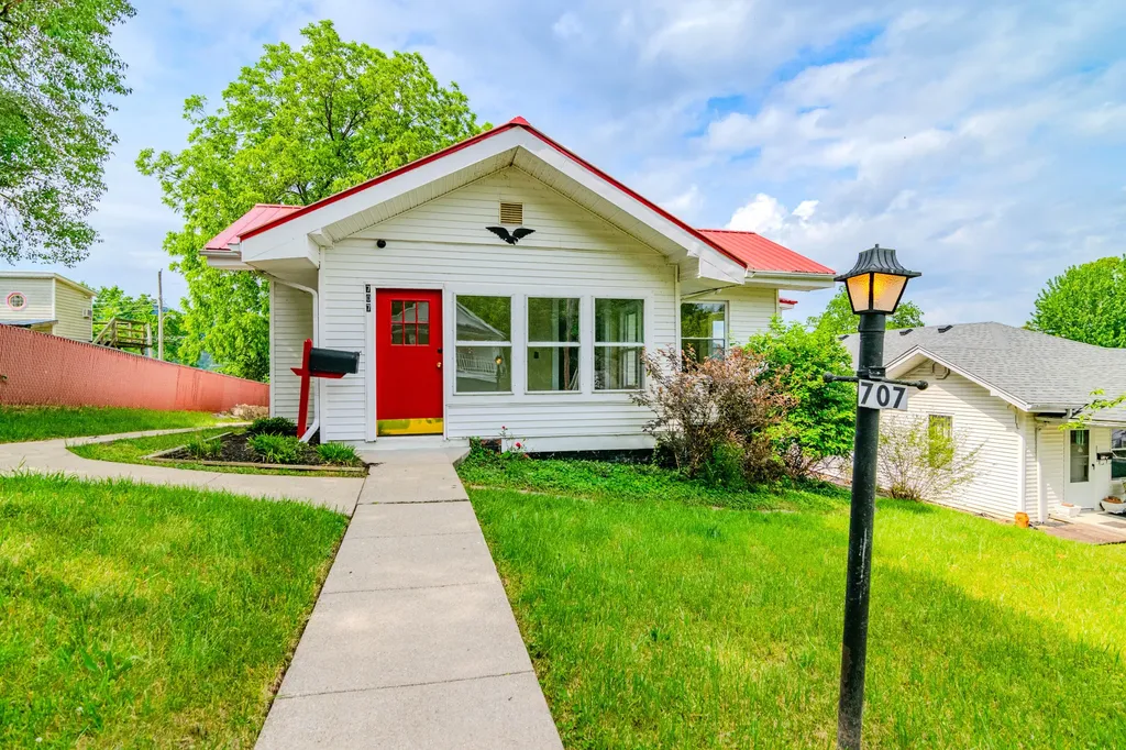707 Poplar Street Ravenna KY 40472