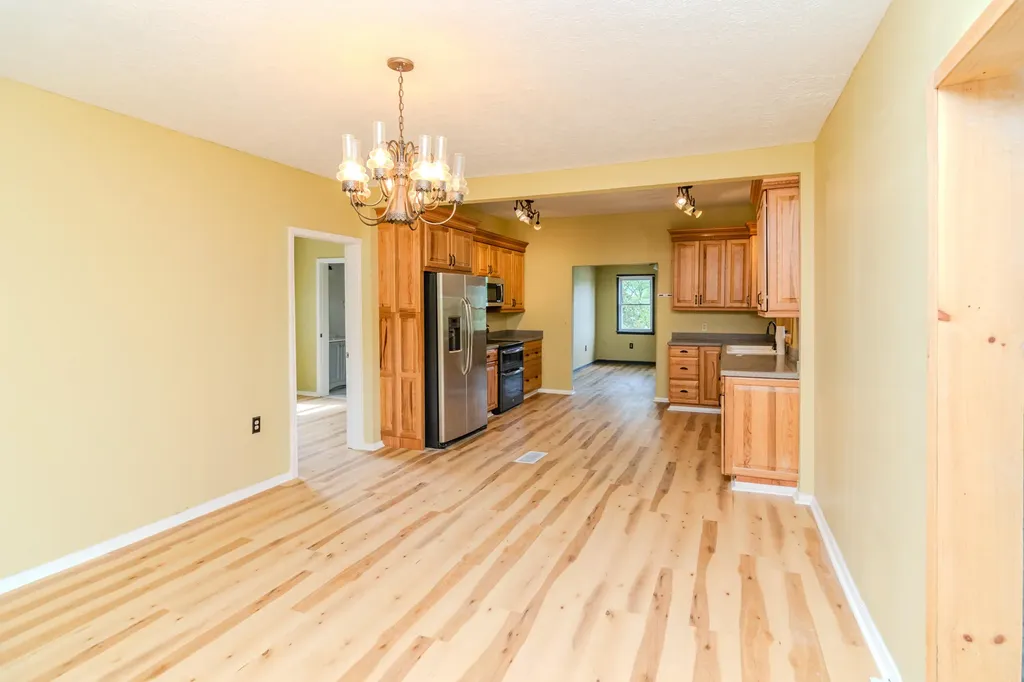 707 Poplar Street Ravenna KY 40472