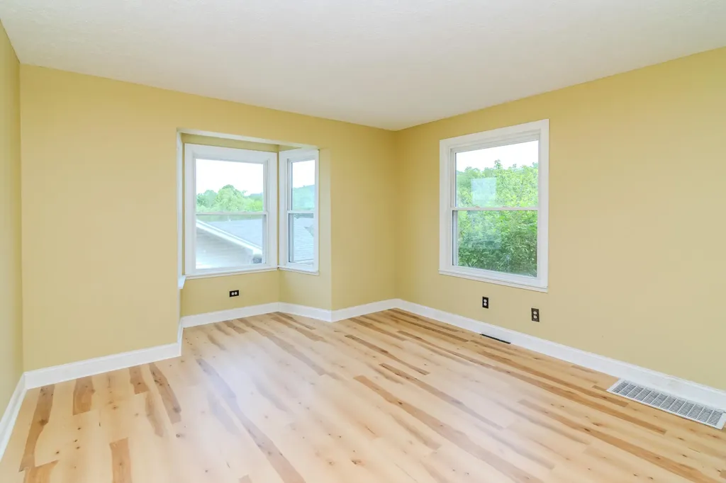 707 Poplar Street Ravenna KY 40472
