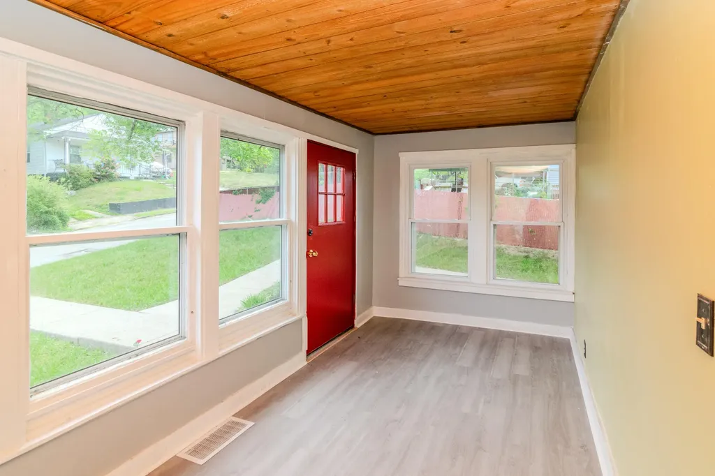 707 Poplar Street Ravenna KY 40472