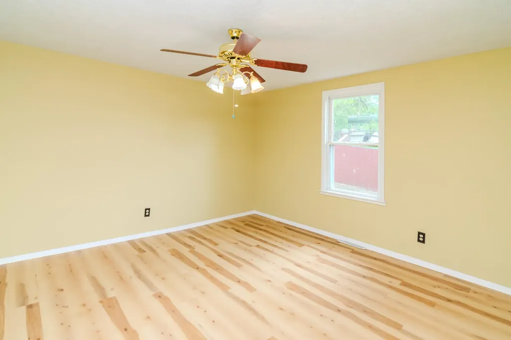 707 Poplar Street Ravenna KY 40472
