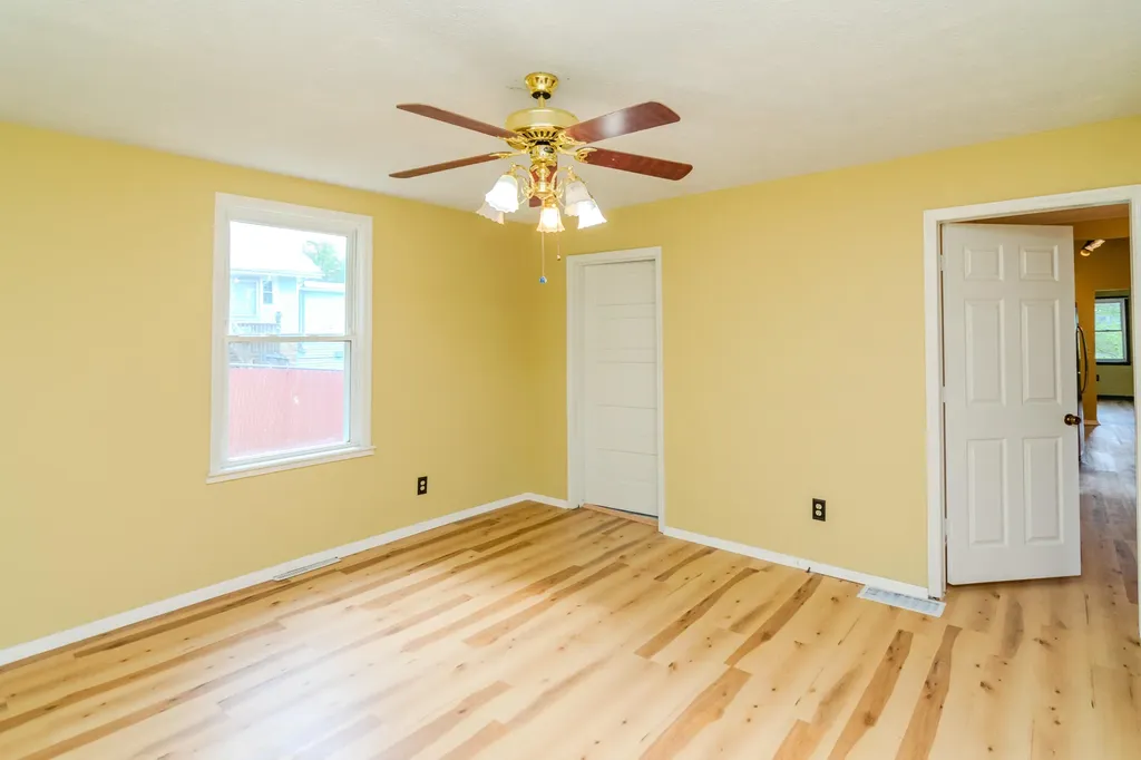 707 Poplar Street Ravenna KY 40472