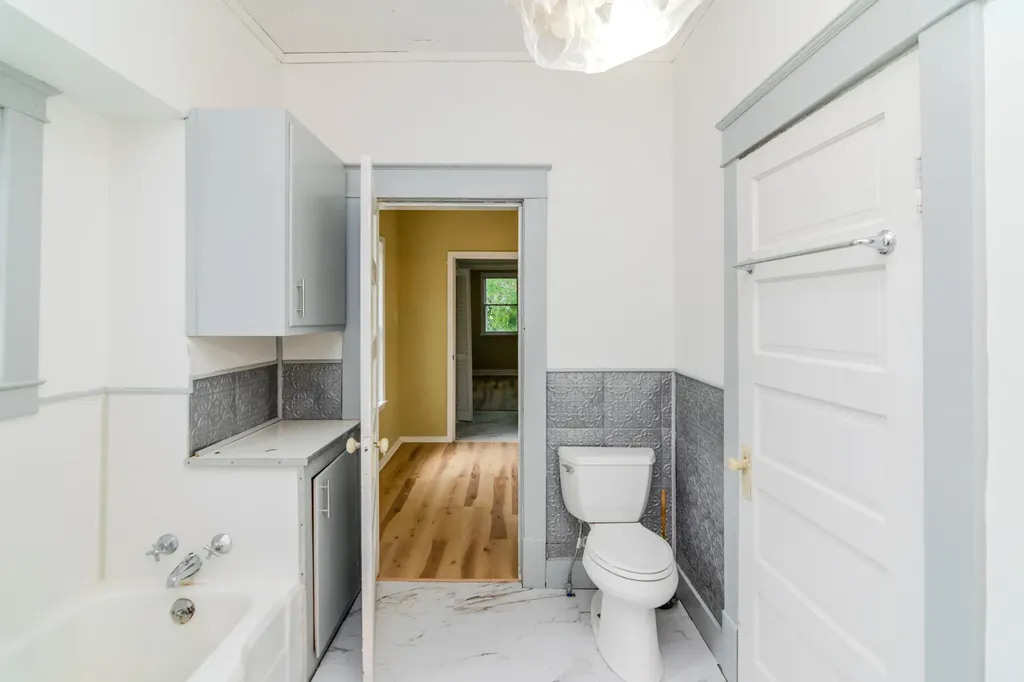 707 Poplar Street Ravenna KY 40472