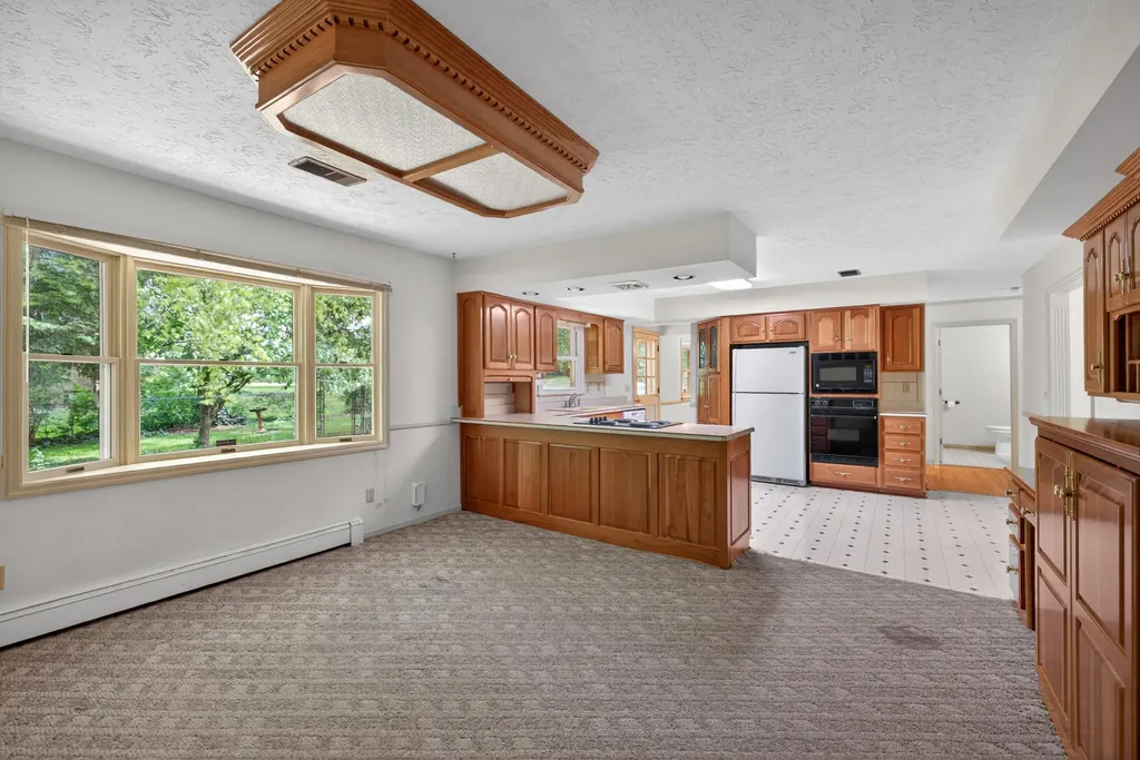 163 Juniper Drive Versailles KY 40383