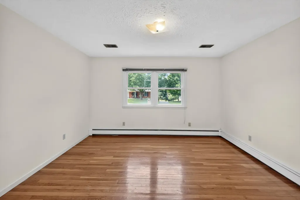 163 Juniper Drive Versailles KY 40383
